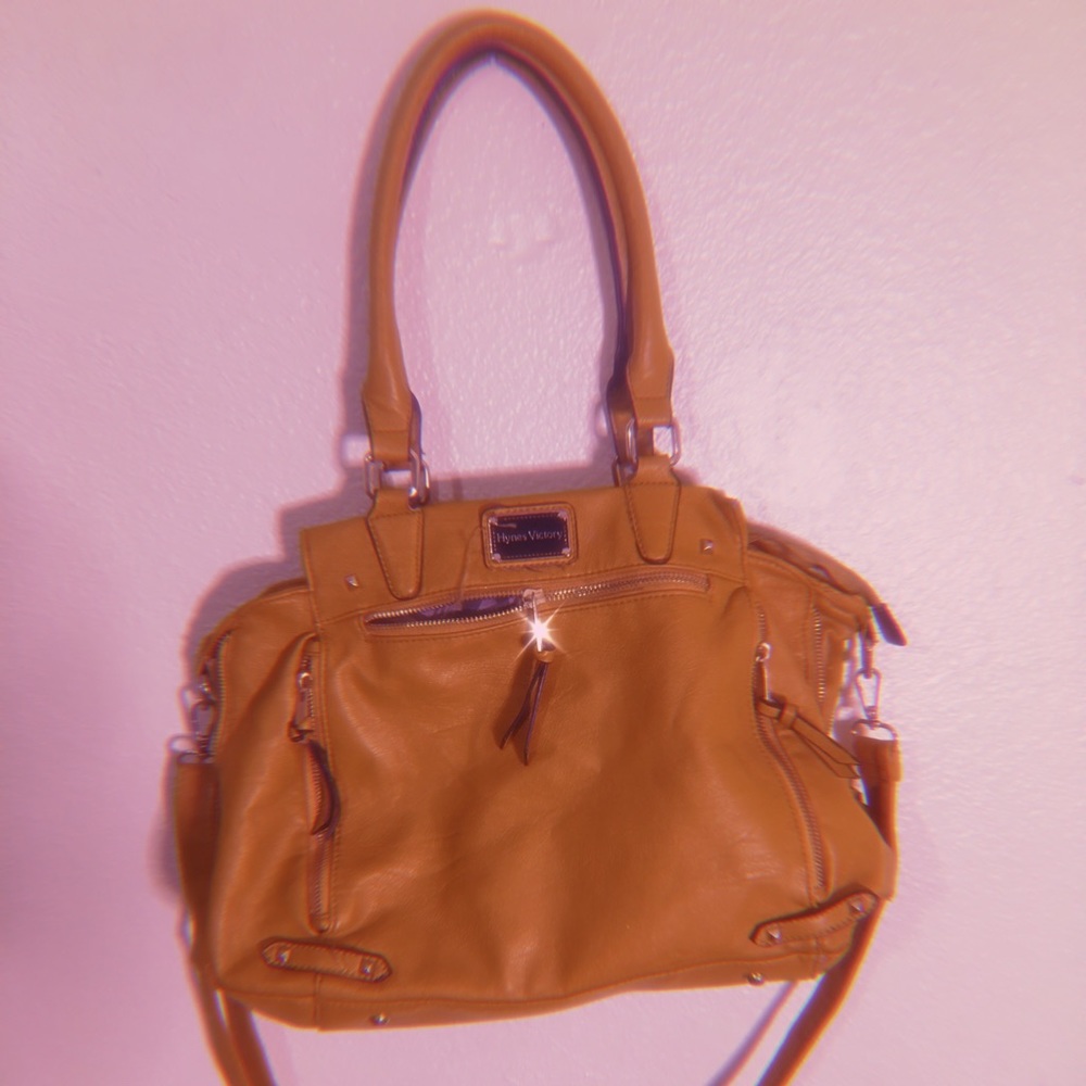 ✨MUSTARD YELLOW CROSSBODY BAG✨